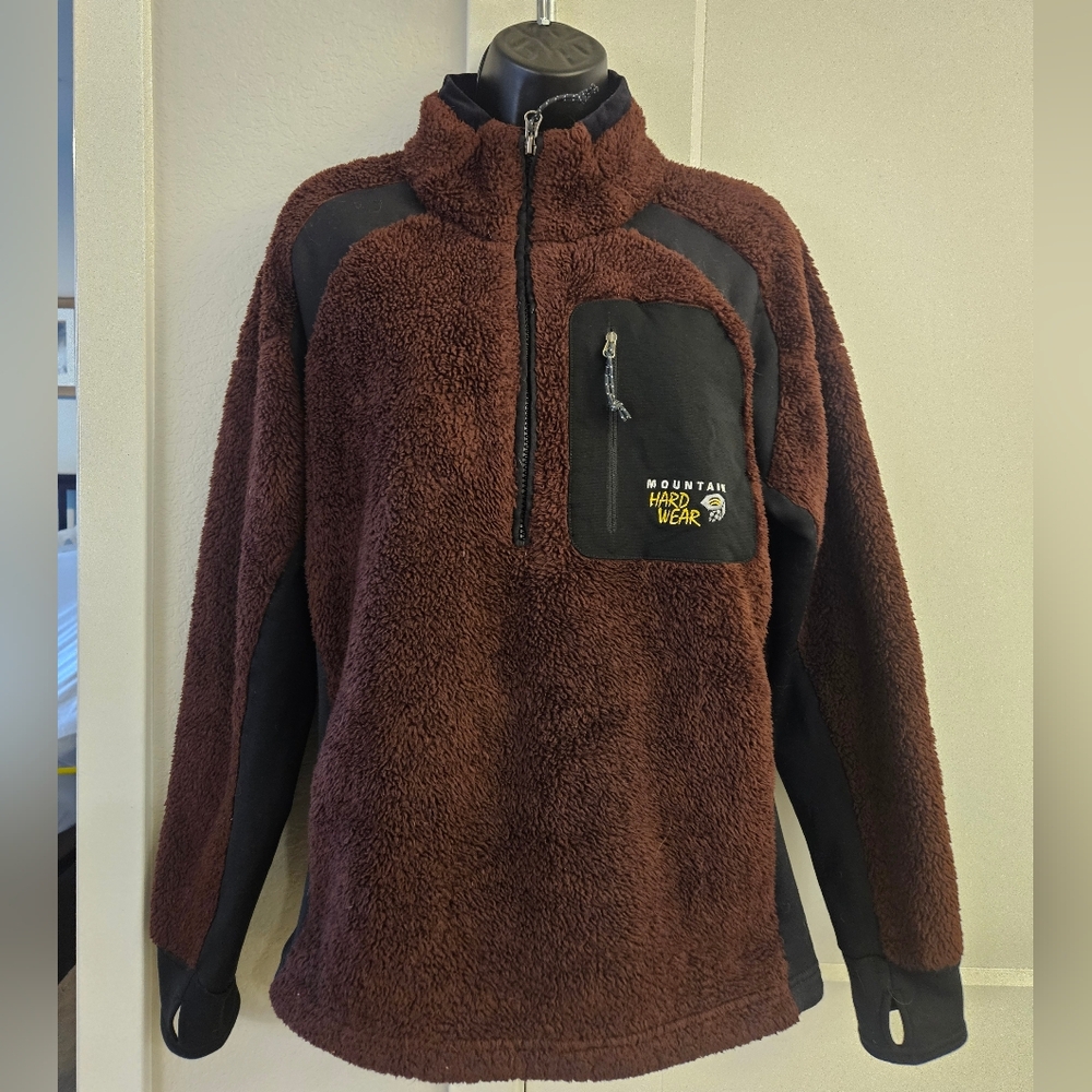 Men's Mountain Hardware Half Zip Pullover Sweater, Size Small, Maroon/Black